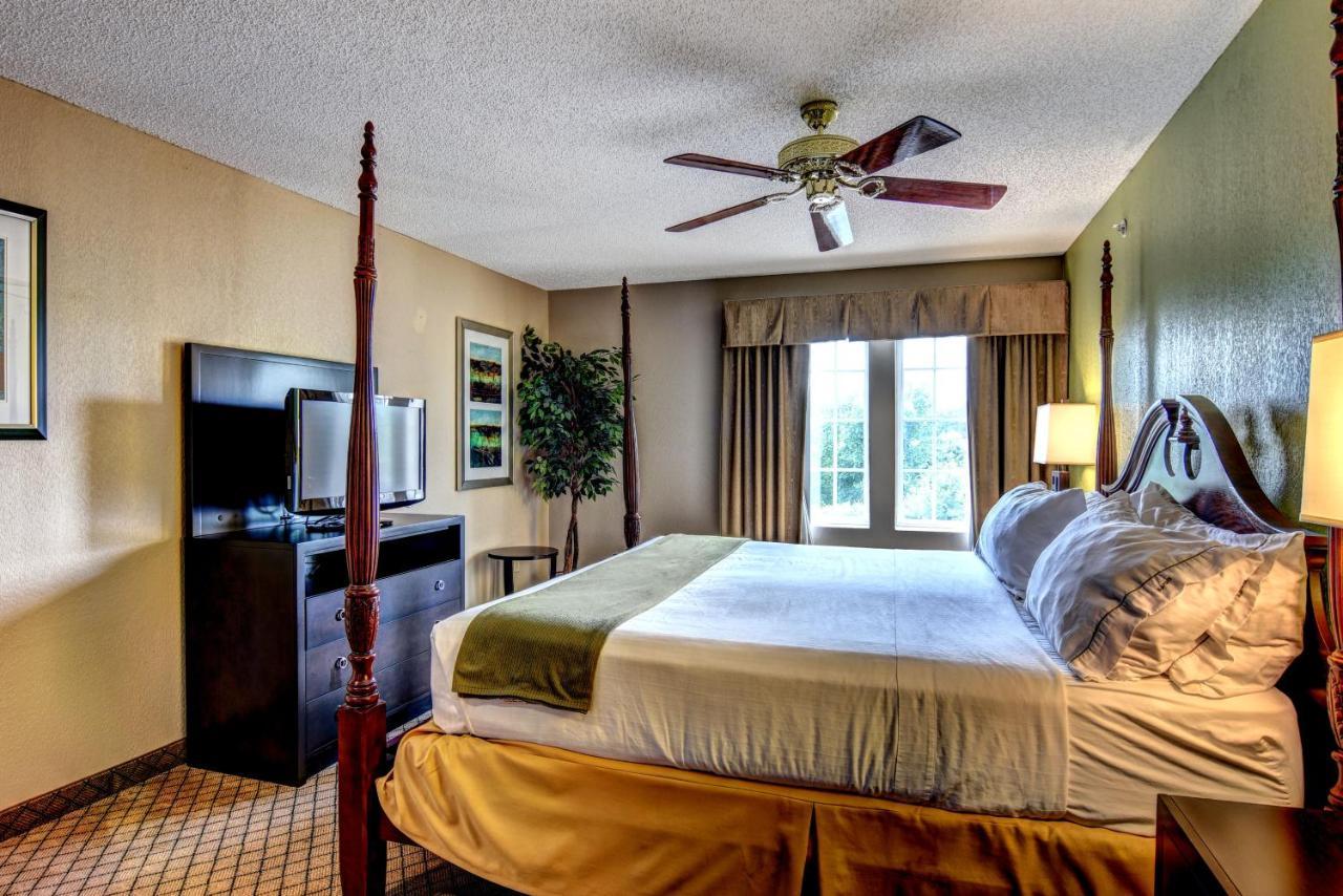 Holiday Inn Express & Suites Wallace-Hwy 41, An Ihg Hotel Room photo